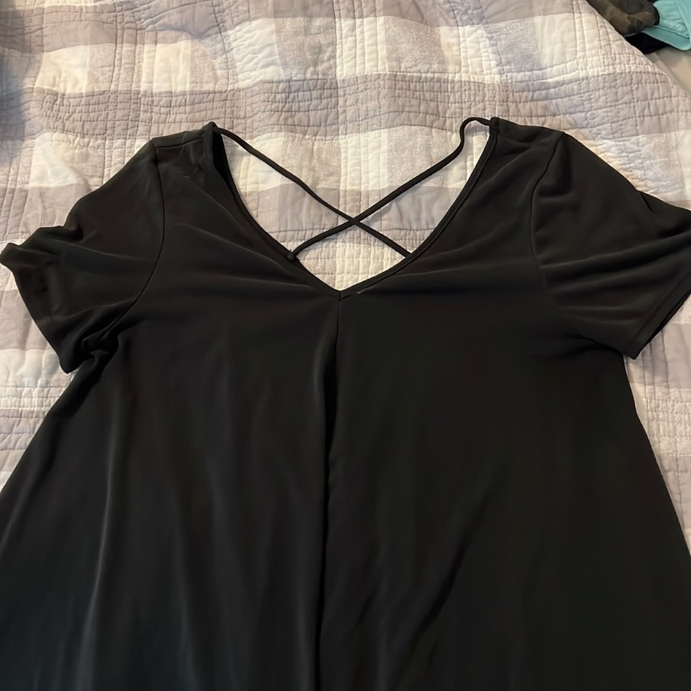 Black v-neck
